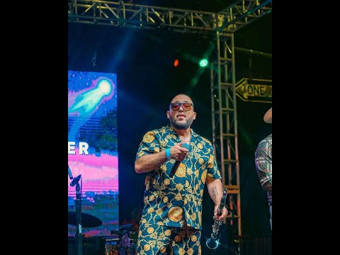 Los Pikadientes de Caborca - Se baila así - En vivo - show case en Las Vegas-