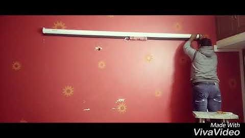 How to install the Elcor Auto Lock silver 3d full HD screen.