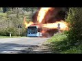 Incredibile a perugia autobus prende fuoco il fa impressione