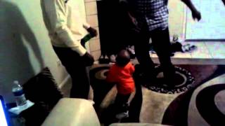 VID_20120204_194738