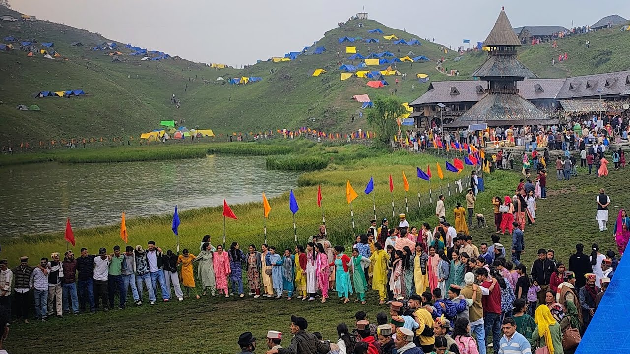 Parashar rishi Natti// saraa nahuli 2025 natti video //new pahadi natti // sarra  nahuli @mrkamlu357