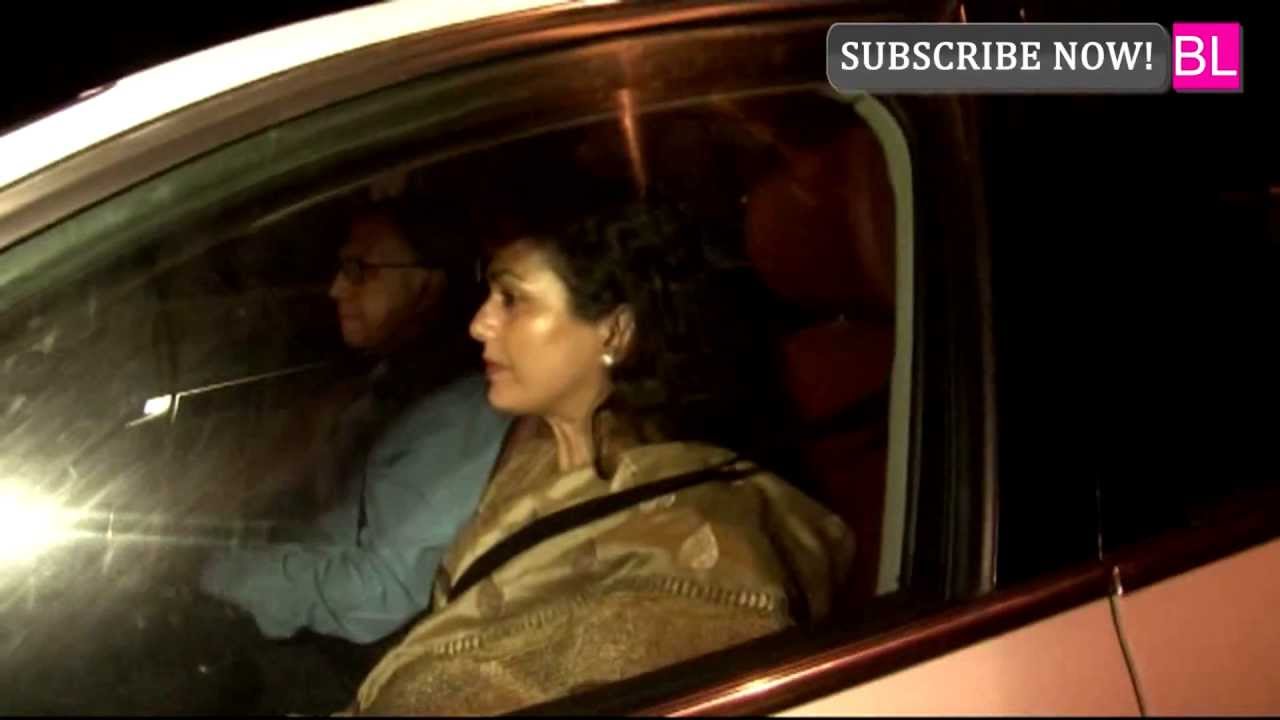 Video - Bollywood Celebrates EID at Shahrukh Khan's Mannat