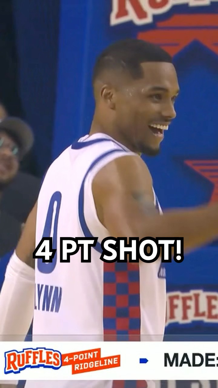 Rome Flynn walks into the 4 point shot!