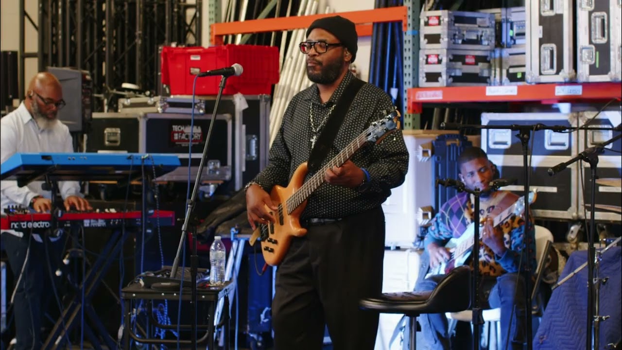 Deep Rooted - Big B929 | The Craft Room