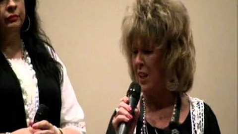 The Horrell Family Singing Cooling Water