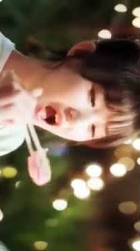 kissing while eating...k drama romantic scene