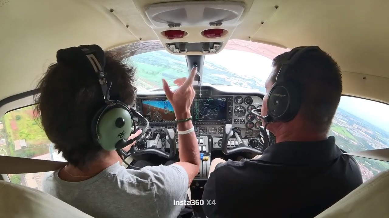 Tecnam P2006T Full Flaps landing at SDAI airport