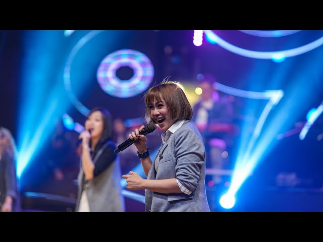 #gsjsworship ( COVER ) Nyanyi Puji Tuhan - Glady Febe Tuwoh class=