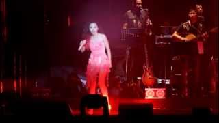 121109 張靚穎深圳演唱會 - 07 Loving You
