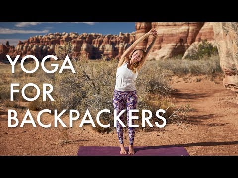 Video: Simple Beach Yoga For Backpackers - Matador Network