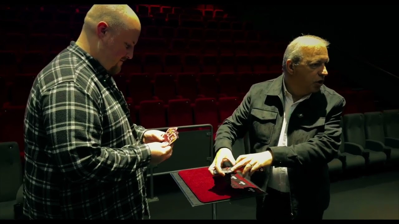 Flix by Nikolas Mavresis (6942) 