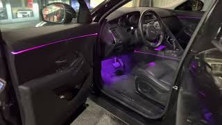 jaguar epace portellone elettrico ed illuminazione ambiente universale