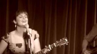 Meaghan Smith - Summertime (Live @ Drake Hotel Underground,   Toronto, Canada. 07/26/10)