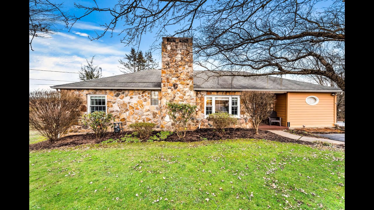 711 S Market St New Wilmington, PA 16142 Homes for sale in New