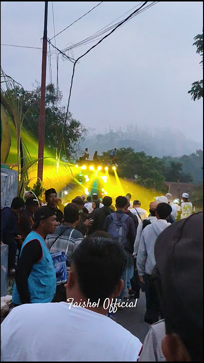 KARNAVALAN PAKAI DJ TROMPET BRAZIL ASYIK SEKALI