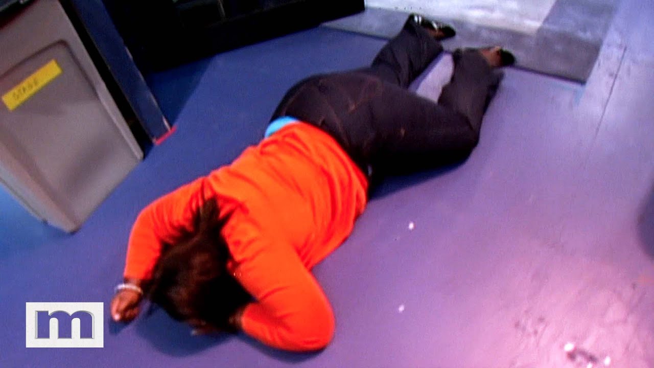 Sisters Pregnant By The Same Man At The Same Time!?! | Maury Show