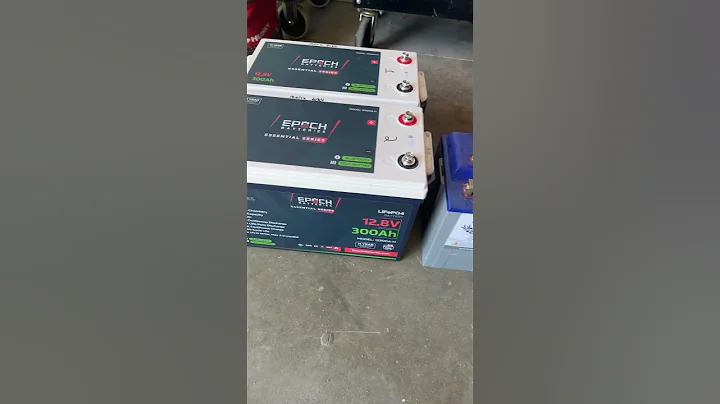 EPOCH vs BATTLEBORN. 300amp hours vs 100amp hour. 12v RV Lithium Battery comparison.Which is better?
