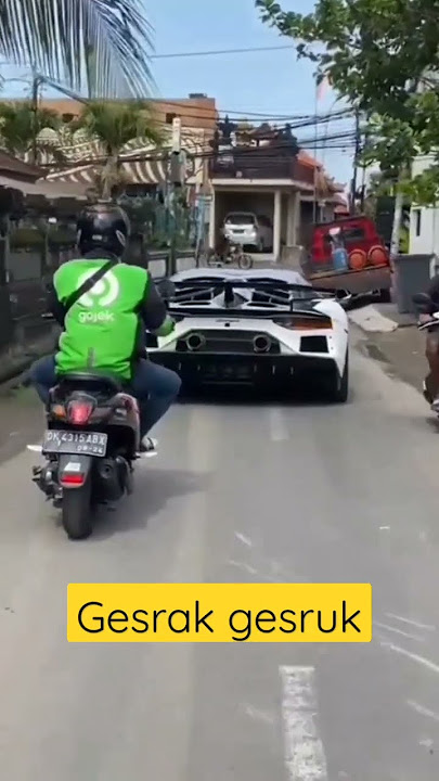 Bawa mobil Lamborghini ke kampung halaman🤯😵 #lamborghinibekas #shorts #mobilsport