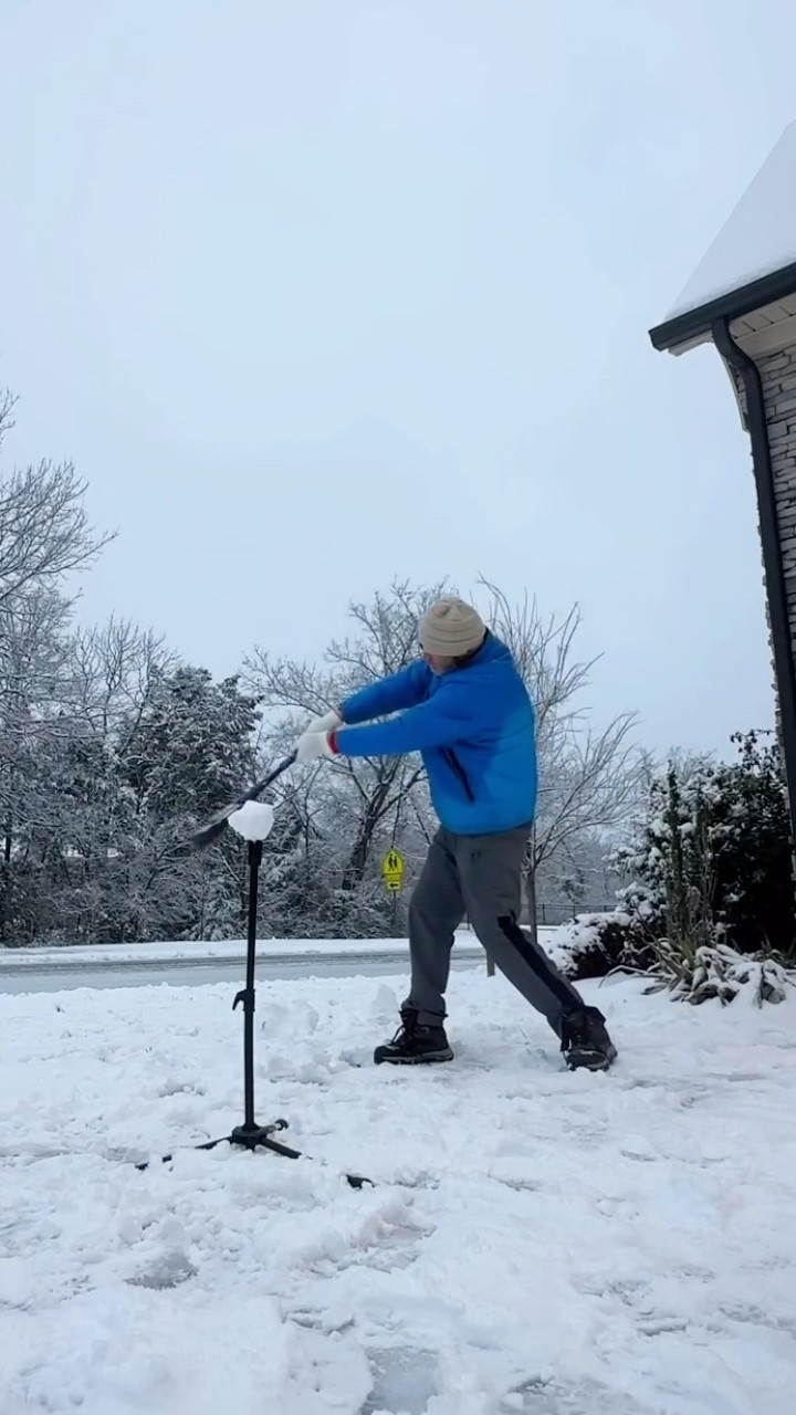 #JasonDeruloTV // Snowball Baseball #GotPermissionToPost From IG @official_tmdad14 #HandsOnMe