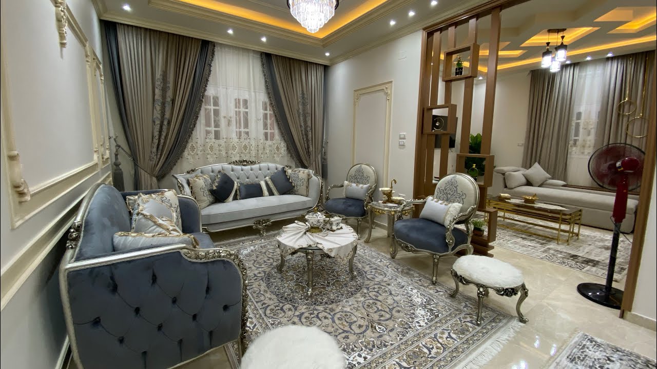 شقه عروسه دمياط اللى عملت لغرفه النوم بابين للدخول والخروج تفكرو  ليه