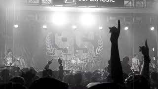 Burgerkill feat. Kimung \u0026 Toto - Sakit Jiwa Live At Resilient Show 2025