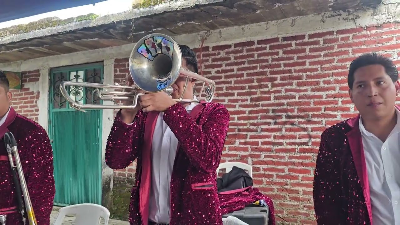 Linda america - La Traketera Banda Ardiente de Ahuiran Mich. 🎺 🔥 