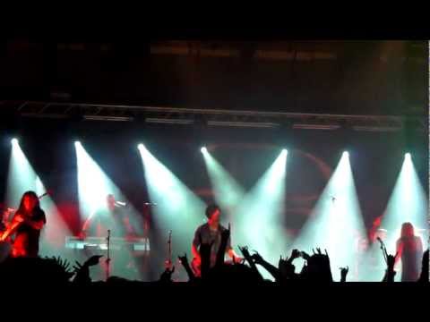 Dragonforce - Cry Thunder (Live)