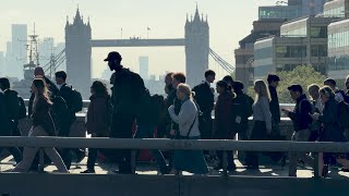 Londoners Walk To Work As Tube Drivers Strike Afp
