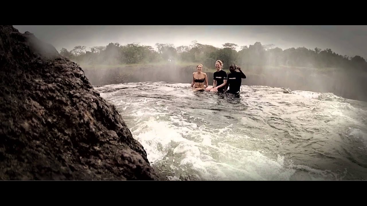 Devil S Pool Swim On The Edge Of World Largest Waterfall Devil S Pool Swim On The Edge Of