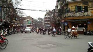 【No traffic light】 Traffic jam of Hanoi Vietnam　/　ベトナムのハノイで見た交通渋滞 News