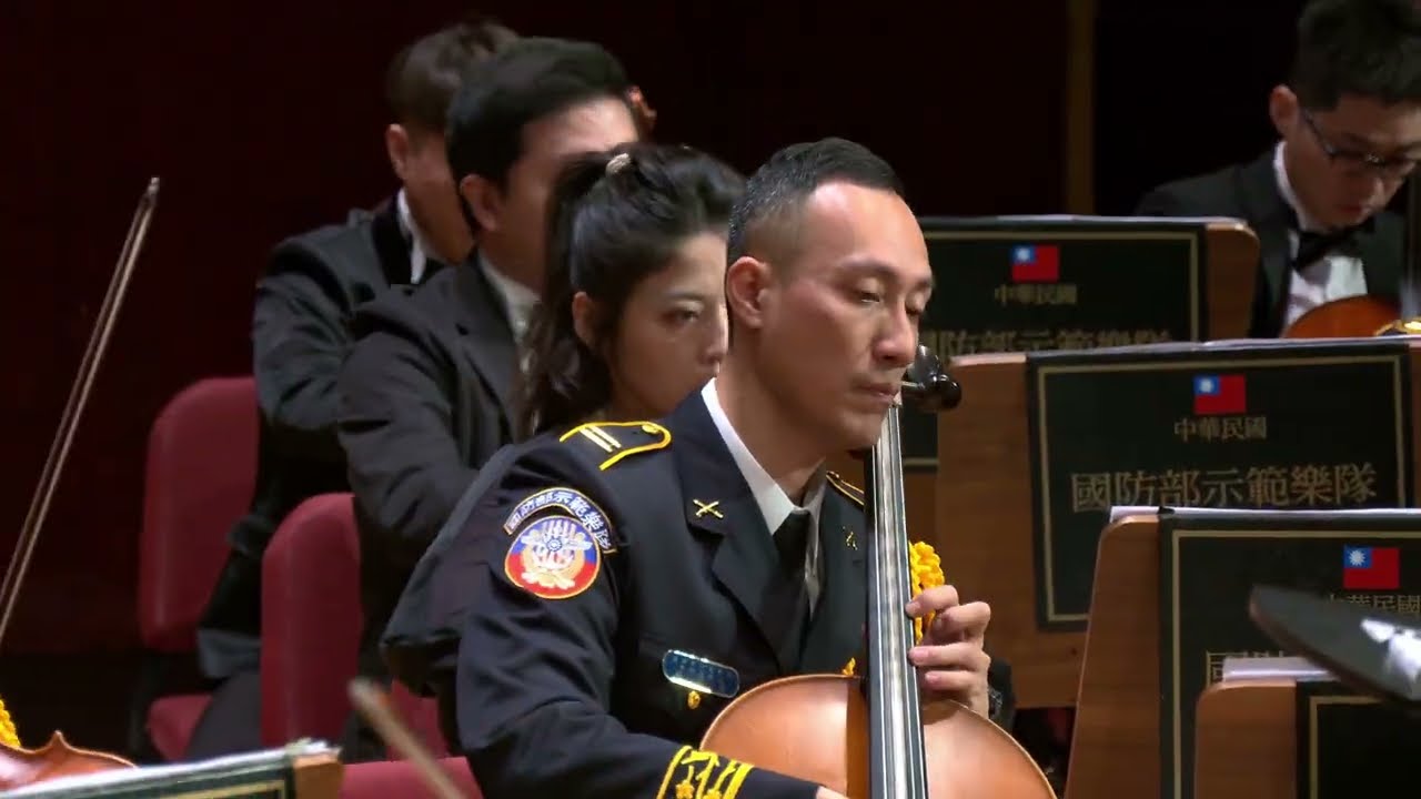 Pyotr Il'yich Tchaikovsky: Selections from the “Nutcracker ” Suite 彼得．伊利契．柴科夫斯基：《胡桃鉗組曲選粹》