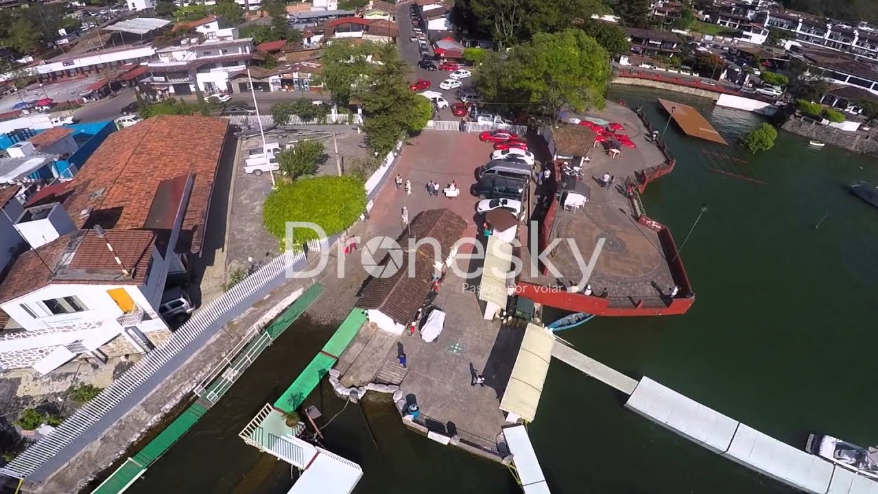 Valle de Bravo Dronesky