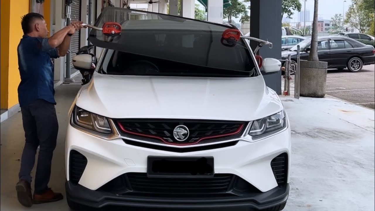 Proton X50 | Tukar Cermin Depan | One Man Show oleh Abam Rongg - YouTube