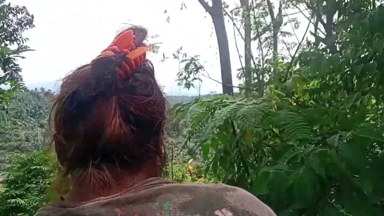 Setengah hari iting tidak buat kerja|| kak ipar ikut iting