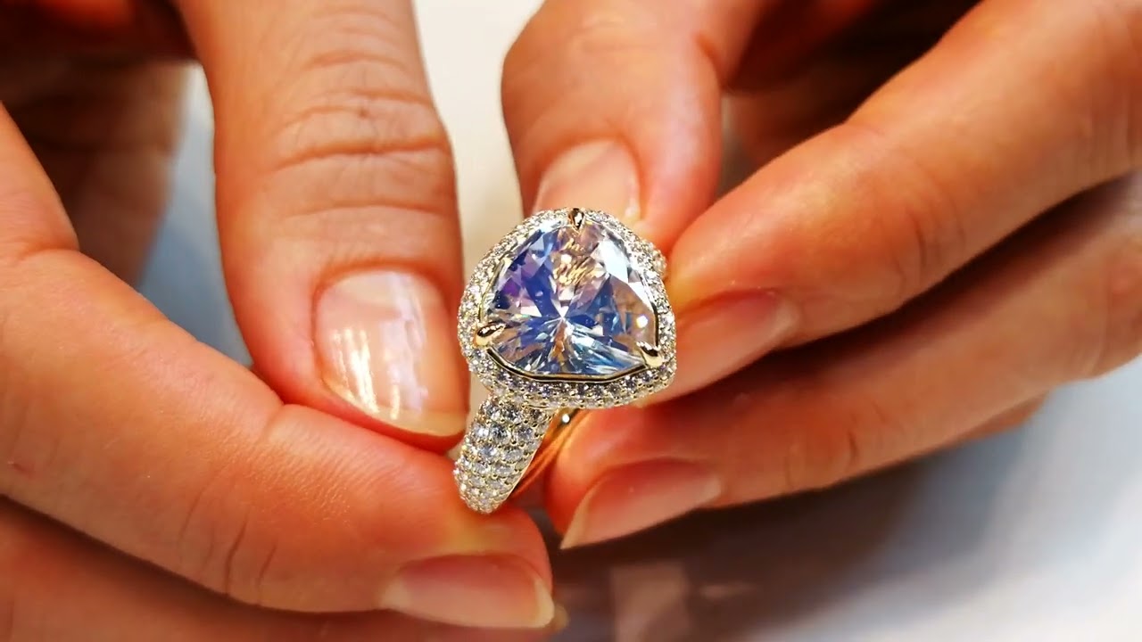 Blue Moonstone Ring 4.1 carats by Kat Florence