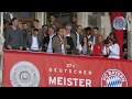 27. Meisterfeier FCB 2017: Ribéry als Entertainer