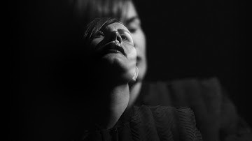 True - Colors Of My Estimation (Live / Official Video)