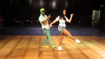 2013 10 11 - z&sc @ prague - shows - 1 - Leo & Robertinha