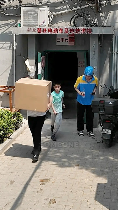 Dad Taught His Son A Powerful Lesson! 👏