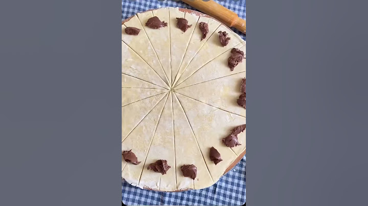 طريقة عمل كرواسون #كرواسون اقل من دقيقة