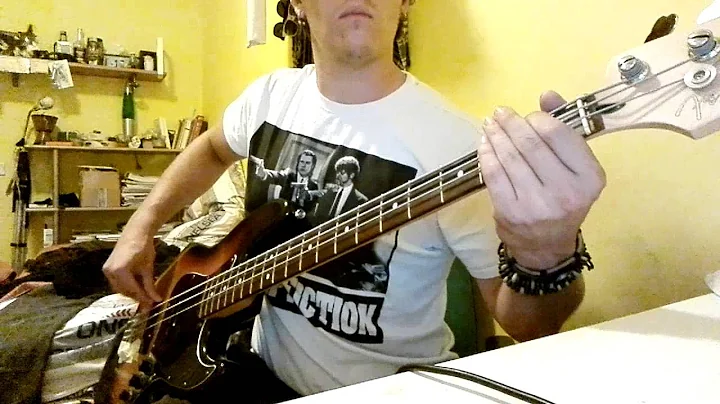 Cover bass: Intro Honey Bucket - Melvins