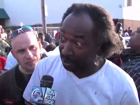 Dead Giveaway! Black Man Rescues Missing White Teens. Charles Ramsey Interview. Classic