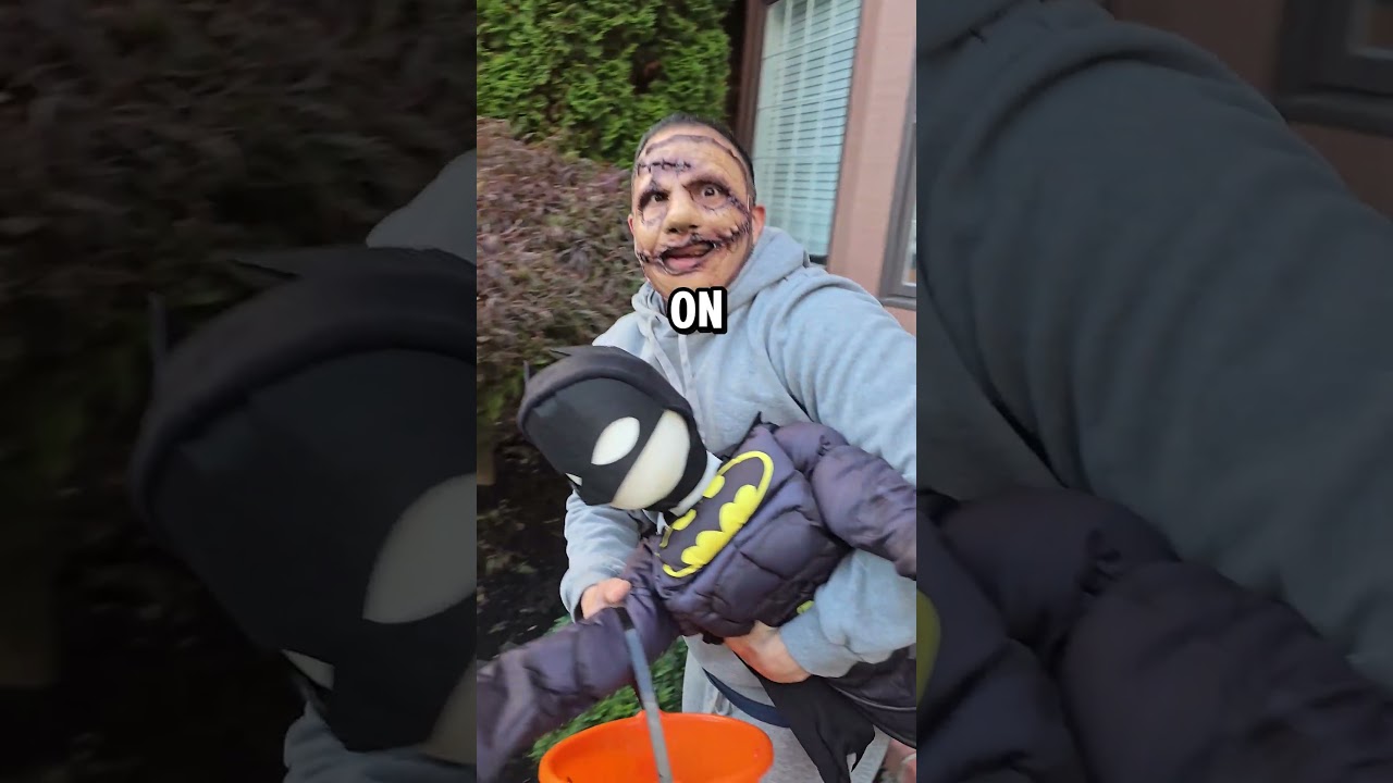 When dad wants Candy ? #short #halloween #pranks #prank #funny #youtubeshorts #viralvideo #shorts