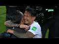 La celebración de los jugadores de la selección peruana tras el pitazo final ante Paraguay