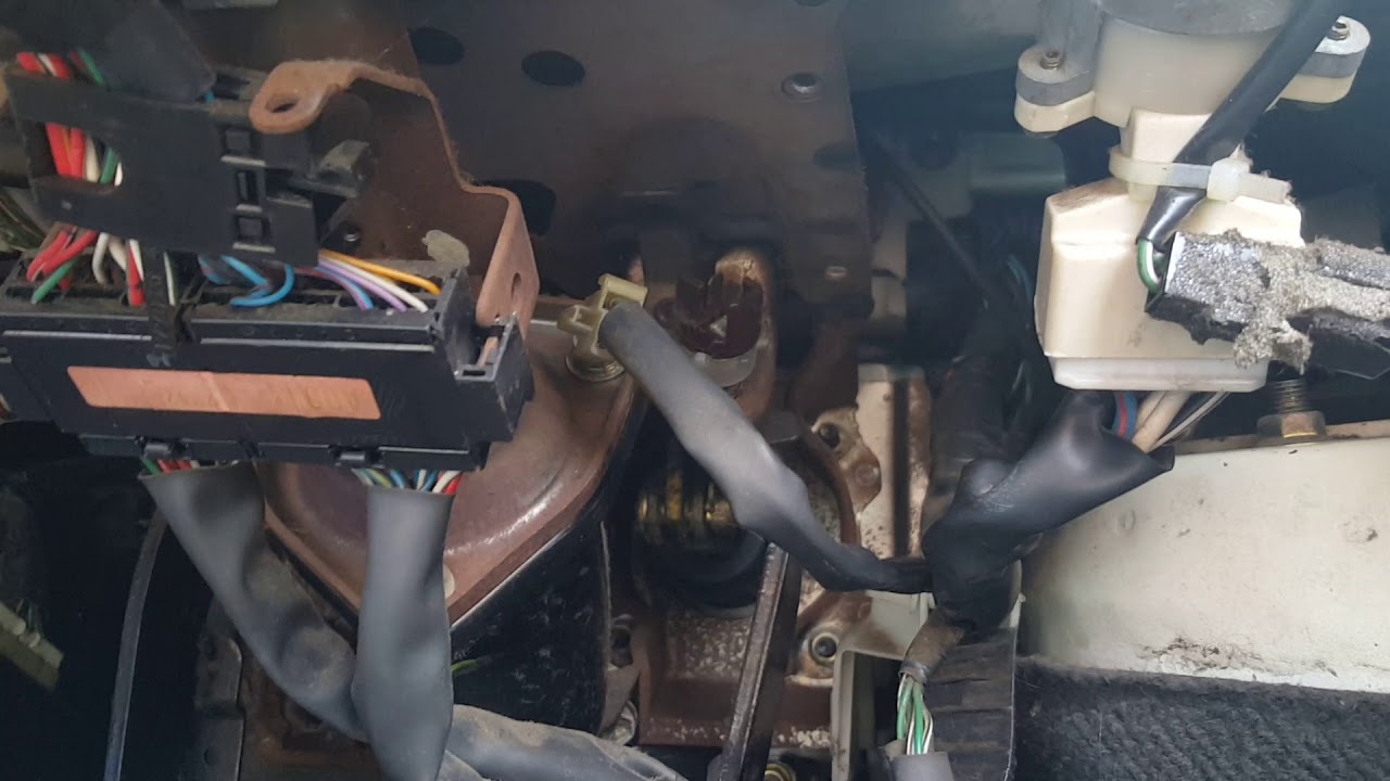 Brake / Stop light switch. ( Tarago Previa Estima TCR10 ) YouTube