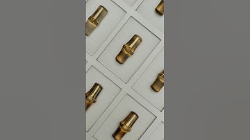 Anatomy of a Bag at Gucci Bamboo: Decoding an Icon