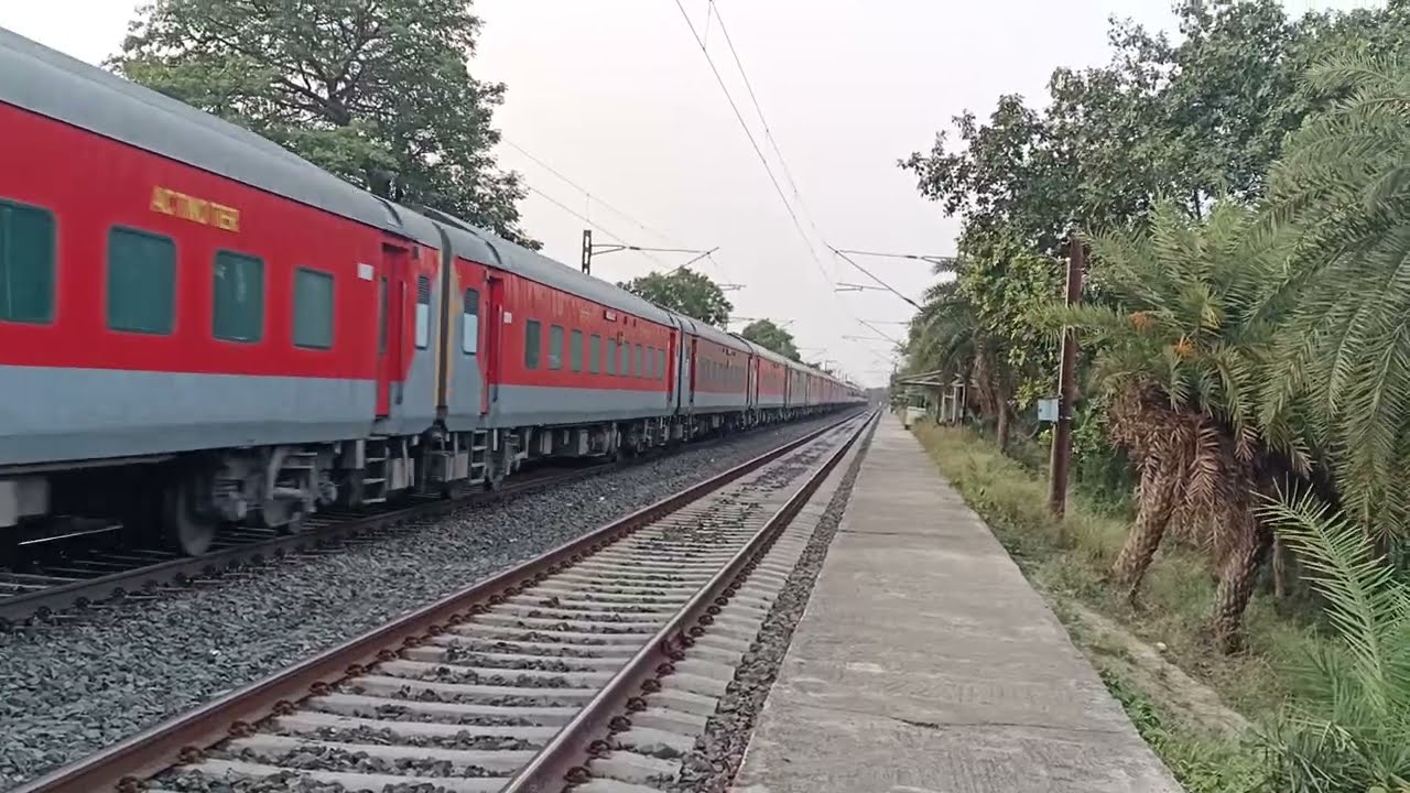 फरक्का एक्सप्रेस | Old Delhi Jn - Malda Town Farakka Express | Farakka Express Train 