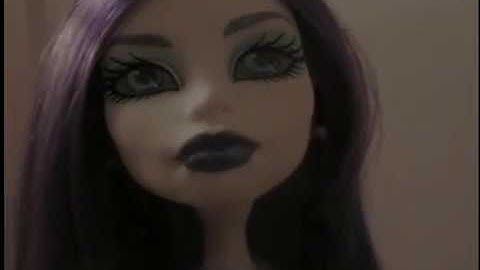 ANTM Cycle 1 Episode 3 Part 2 Translavanian Ghouls