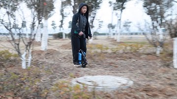 Legway self-balancing electric unicycle