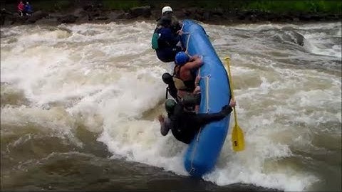 Raft Guide Training "Hell Day" | Upper Ocoee River Class IV Carnage & Swimming